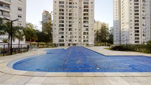 Image 18 - 896649
